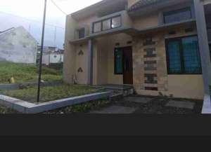 Rumah Murah Dresel Oro Oro Ombo Kota Batu lokasi di batu-5, tersedia melalui melalui situs Lamudi