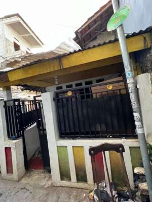 Rumah murah kreo larangan sebelah giant ciledug lokasi di Ciledug, tersedia melalui melalui situs Olx