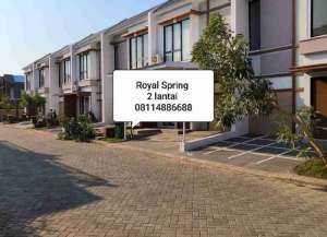Rumah Murah Royal Spring 2 lantai siap huni dekat Hertasning Baru Citraland lokasi di rappocini, tersedia melalui melalui situs Lamudi