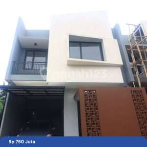 Rumah Perumahan MURAH Di Jatirasa Bekasi Dekat Tol Jatiasih Jual , tersedia melalui melalui situs Rumah123