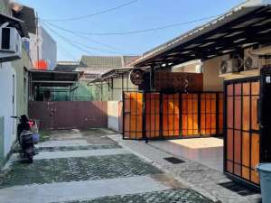 RUMAH PONDOK KACANG - GRAHA BINTARO lokasi di Serpong Utara, tersedia melalui melalui situs Olx