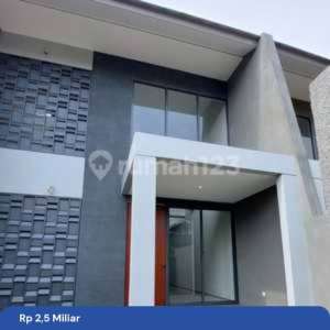 Rumah Qozy New 31 Kt Jl Flores Komp Megapolitan Cinere , tersedia melalui melalui situs Rumah123