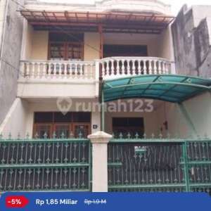 Rumah Rawamangun 2 Lt, Di Belakang Balai Pustaka, Strategis, Siap Huni, Murah , tersedia melalui melalui situs Rumah123