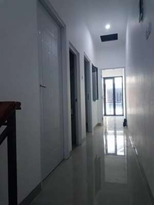 Rumah ready 2 lantai di komplek parmindo jl kalasan cimahi selatan lokasi di Cimahi Selatan, tersedia melalui melalui situs Olx