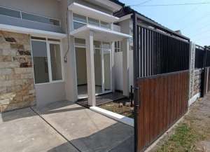 Rumah ready dijual di muyorejo bandulan sukun dieng hanya 375jt KPR lokasi di bandulan, tersedia melalui melalui situs Lamudi