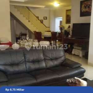 Rumah Sayap Buah Batu 2 Lantai Kayu Agung Turangga Bandung , tersedia melalui melalui situs Rumah123