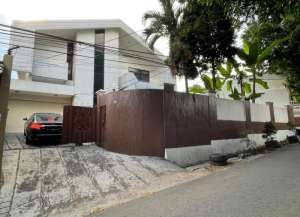 Rumah Second 2 Lantai Tipe Lega di Pela Mampang Dekat MTen lokasi di pela-mampang, tersedia melalui melalui situs Lamudi