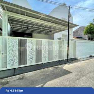 Rumah Second Siap Huni Di Dalam Komplek Cipinang Indah 1 Jakarta , tersedia melalui melalui situs Rumah123