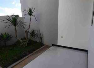 Rumah sejuk view cantik di Padaasih Cimahi utara lokasi di ",
          price: `580000000`,
          currency: `IDR`
    };


    let pageData = {
        viewPhoneModalField: , tersedia melalui melalui situs Lamudi