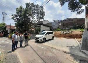 rumah semarang barat manyaran dekat sampokong lokasi di bongsari, tersedia melalui melalui situs Lamudi