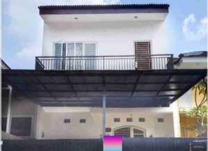 Rumah sewa 2 lantai di dalam komplek modernhill pondok cabe lokasi di ",
          price: `1500000000`,
          currency: `IDR`
    };


    let pageData = {
        viewPhoneModalField: , tersedia melalui melalui situs Lamudi