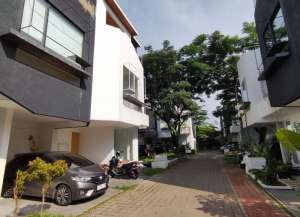 Rumah Sewa Cakep Gress Baru Dekat Stasiun Pondok Ranji lokasi di cempaka-putih, tersedia melalui melalui situs Lamudi