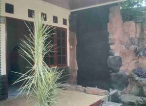 Rumah Sewa Di Lenteng agung lokasi di ",
          price: `75000000`,
          currency: `IDR`
    };


    let pageData = {
        viewPhoneModalField: , tersedia melalui melalui situs Lamudi