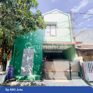 Rumah SHM 2 Lt Bebas Banjir 15 menit ke Gerbang Tol Jati Warna 1 J32564 , tersedia melalui melalui situs Rumah123