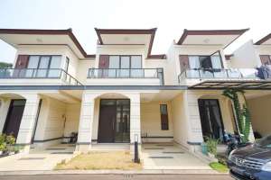 Rumah SHM 2 Lt Siap Huni 6 Mnt ke Gerbang Tol Cikupa Utama J-15918 lokasi di Cikupa, tersedia melalui melalui situs Olx