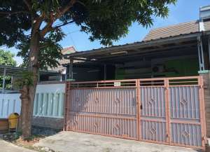 Rumah SHM Luas Hadap Selatan 15 menit ke Gerbang Tol Bekasi Barat 1 J-38187 lokasi di ",
          price: `1660000000`,
          currency: `IDR`
    };


    let pageData = {
        viewPhoneModalField: , tersedia melalui melalui situs Lamudi