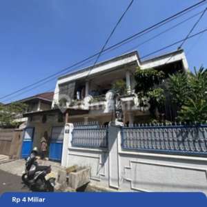 Rumah Shm Nego Di Komplek Abadi, Duren Sawit Bagus , tersedia melalui melalui situs Rumah123