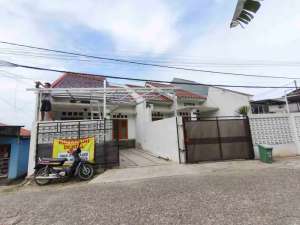 rumah SIAP HUNI 1 Km Bus Transjakarta Sawangan Bedahan lokasi di Sawangan, tersedia melalui melalui situs Olx