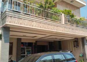 rumah siap huni di bambu apus cipayung jakarta timur lokasi di bambu-apus-1, tersedia melalui melalui situs Lamudi