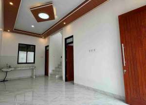 Rumah Siap Huni di Kota Bogor Hanya 3 Menit ke Pintu Tol lokasi di ",
          price: `955000000`,
          currency: `IDR`
    };


    let pageData = {
        viewPhoneModalField: , tersedia melalui melalui situs Lamudi