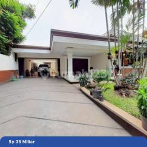 Rumah Siap Huni Di Menteng Lt 676 M, Lokasi Prime , tersedia melalui melalui situs Rumah123