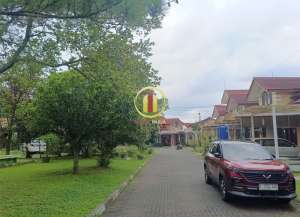 RUMAH SIAP HUNI DI PINUS REGENCY CLUSTER ALPEN BANDUNG lokasi di cinambo, tersedia melalui melalui situs Lamudi