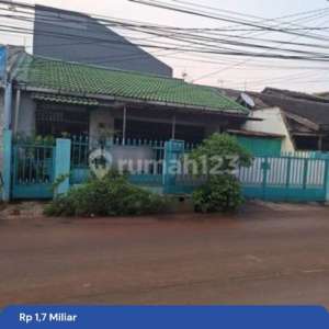 Rumah siap huni di taman asri larangan dekat ciledug , tersedia melalui melalui situs Rumah123