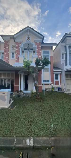 Rumah Siap Huni Lokasi Strategis Cluster Alexandrite Gading Serpong lokasi di Gading Serpong, tersedia melalui melalui situs Olx