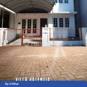 Rumah Siap Huni Perum Vila Valensia Pakuwon Indah Strategis , tersedia melalui melalui situs Rumah123
