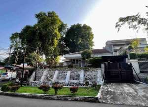 RUMAH STRATEGIS DI JANTUNG KOTA BOGOR SELANGKAH KE GERBANG TOL lokasi di bogor-tengah, tersedia melalui melalui situs Lamudi