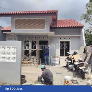 Rumah Super Murah Dekat Kampus Uii Di Jalan Kaliurang Km 13 , tersedia melalui melalui situs Rumah123