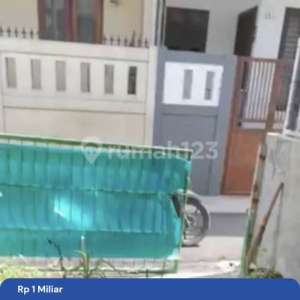 Rumah Tanjung Duren Hitung Tanah Bisa Dilalui 1 Mobil Dan Kpr , tersedia melalui melalui situs Rumah123