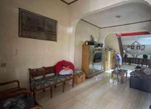 Rumah Terawat Akses One Gate Nata Endah Kopo Sadang lokasi di ",
          price: `850000000`,
          currency: `IDR`
    };


    let pageData = {
        viewPhoneModalField: , tersedia melalui melalui situs Lamudi