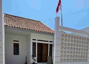 RUMAH TERJANGKAU 5KM DARI TOL SOREANG BANDUNG lokasi di ",
          price: `0`,
          currency: `IDR`
    };


    let pageData = {
        viewPhoneModalField: , tersedia melalui melalui situs Lamudi