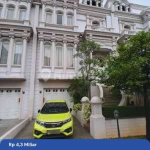 Rumah The Villas Mall Of Indonesia Kelapa Gading Jakarta Utara , tersedia melalui melalui situs Rumah123