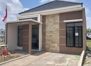 Rumah Tipe 50 Cuma 400 Jutaan di Sumber Cirebon lokasi di ",
          price: `425000000`,
          currency: `IDR`
    };


    let pageData = {
        viewPhoneModalField: , tersedia melalui melalui situs Lamudi