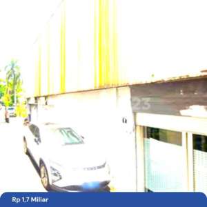 Rumah Tua Cideng. 6x15. Masuk Mobil , tersedia melalui melalui situs Rumah123