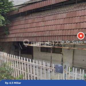 Rumah Tua Depan Kampus Trisakti , Samping Terminal Grogol , Roxy , tersedia melalui melalui situs Rumah123