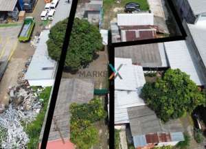 Rumah Usaha Harga Miring di Bodean Singosari Malang lokasi di ",
          price: `2850000000`,
          currency: `IDR`
    };


    let pageData = {
        viewPhoneModalField: , tersedia melalui melalui situs Lamudi