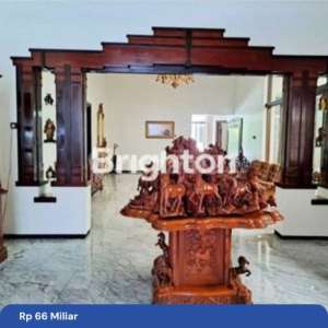 Rumah Usaha Jl. Dr. Soetomo Pusat Kota Dekat Raya Darmo, Diponegoro, Pusat Bisnis Dan Komersial , tersedia melalui melalui situs Rumah123