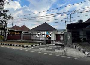 rumah usaha strategis luas kolonial tengah kota ijen malang lokasi di ",
          price: `500000000`,
          currency: `IDR`
    };


    let pageData = {
        viewPhoneModalField: , tersedia melalui melalui situs Lamudi