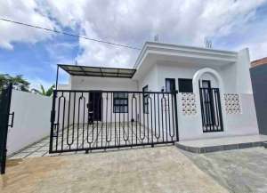 Runah Baru Siap Huni Minimalis Murah Di Setiabudi Regency Bandung Dkt gegerkalong Tol Pasteur lokasi di ",
          price: `1450000000`,
          currency: `IDR`
    };


    let pageData = {
        viewPhoneModalField: , tersedia melalui melalui situs Lamudi