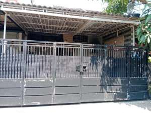 Rungkut SurabayaRumah 100 m Medokan Ayu Tambak UPN MERR RSUD UINSA lokasi di Rungkut, tersedia melalui melalui situs Olx