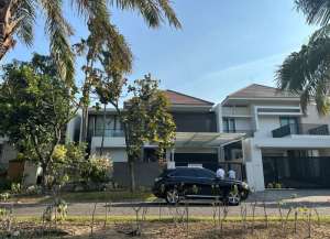 Semi Furnished Siap Huni Rumah di Perumahan Elite Graha Family Blok V lokasi di babatan, tersedia melalui melalui situs Lamudi