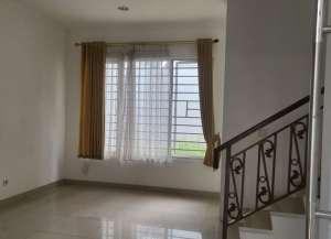 Sewa Cluster Lasein, JGC Cakung Jakarta-Timurn353hthi lokasi di cakung, tersedia melalui melalui situs Lamudi