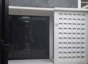 Sewa Rumah Baru 2 Lantai di Antapani Jln Utama Terusan Jakarta Bandung lokasi di antapani-cicadas, tersedia melalui melalui situs Lamudi