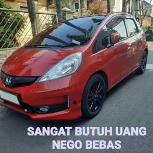 Jual bekas SGT BU NEGO BEBAS JAZZ GE8 S BODY RS 2013 SPT BARU, PRIBADI, TGN 1 JTM,lokasi di 