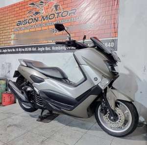 Jual bekas Sperti baru Km 48rb YAMAHA NMAX NON ABS 2016 OLD Pajak on 155 n max,lokasi di Kembangan