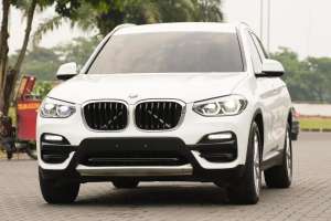Jual bekas Storm Trooper BMW X3 White on Black G01 2019Glc200 gla200,lokasi di 