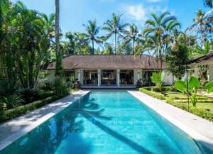 SUPER BUC Luxury Freehold Villa for Sale in Bresela Payangan Ubud Bali 7BR, Huge Garden, Pool Price Drop 22M Becomes 9.5M lokasi di puhu, tersedia melalui melalui situs Lamudi